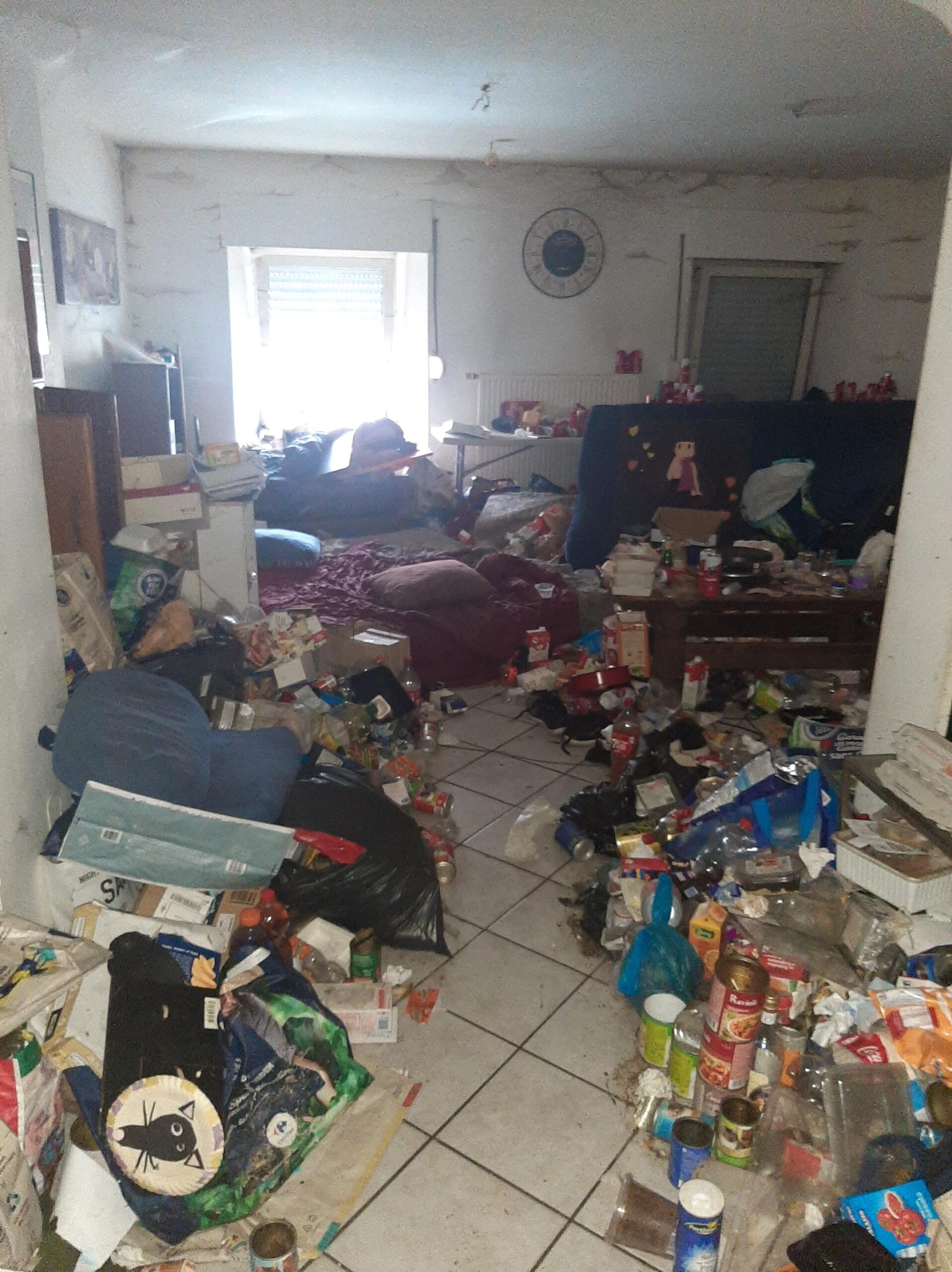 Remise en état d'un logement par l'équipe Sinisol, dans le respect et la discrétion